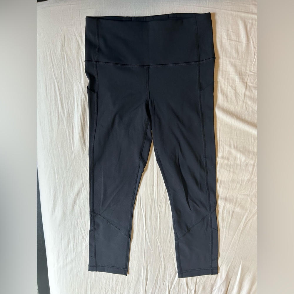 Lululemon Black Pace Rival High-Rise Crop 22”